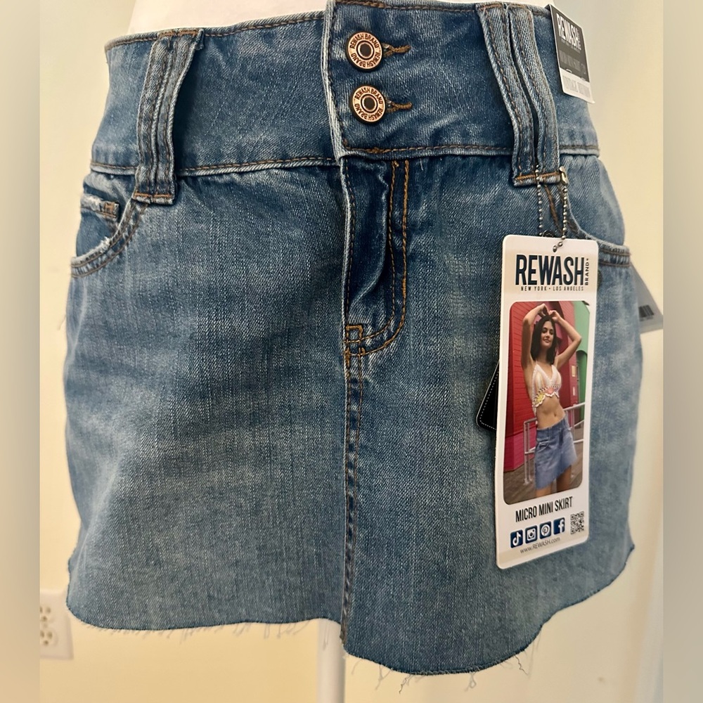 NWT Jean Skirt mini